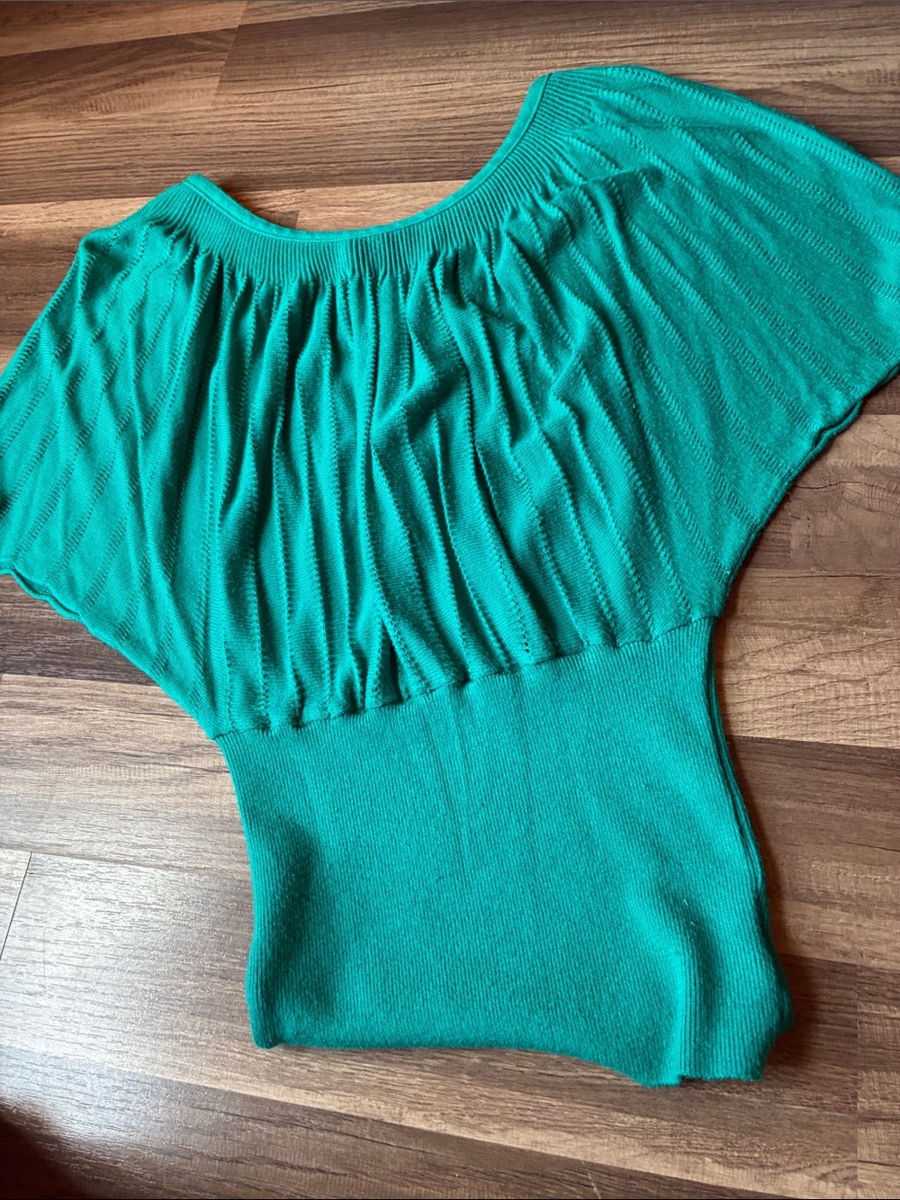 Vintage twenty-one -Women’s Teal Batwing Top- Made In USA- Size Medium